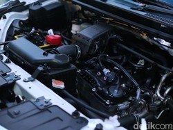 Pakai 3 Jenis Cairan Ini, Ampuh Bersihkan Luar-Dalam Mesin Mobil