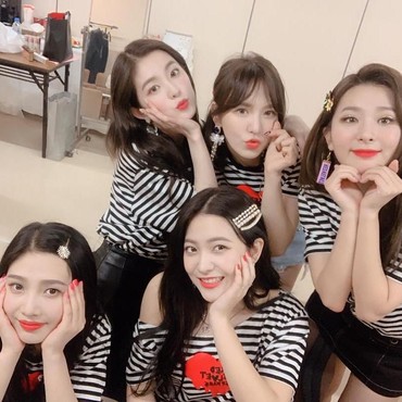 Lirik Lagu Sappy - Red Velvet