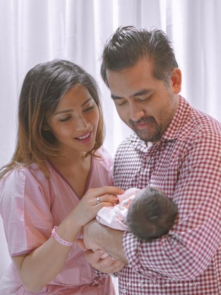 Enam potret haru dari presenter Insert, Nadia Mulya, sambut anak keempatnya, Baby Niloah.