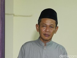 Sesak Napas, Guru Ngaji Jokowi Dirawat di RST Slamet Riyadi