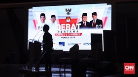 Di Balik 'Zamrud Khatulistiwa' yang akan Hibur Debat Capres