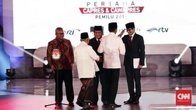 Prabowo Soroti Konflik Menteri Jokowi Soal Impor Beras