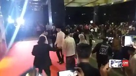VIDEO: Jokowi-Ma'ruf Tiba di Lokasi Debat Capres 2019