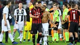 FOTO: Trofi Pertama Ronaldo di Juventus Cristiano Ronaldo merebut trofi pertamanya di Juventus setelah menang 1-0 atas AC Milan di Piala Super Italia 2018.