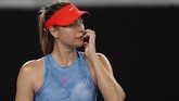 FOTO: Aksi Maria Sharapova di Australia Terbuka Petenis wanita asal Rusia Maria Sharapova menang mudah di babak kedua Australia Terbuka 2019 untuk bertemu Caroline Wozniacki di babak ketiga.