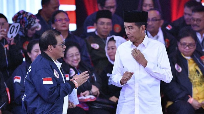 Presiden Jokowi dalam penutupan debat Pilpres 2019 menyatakan tak punya beban yang bisa mengganggunya dalam menjalankan pemerintahan, termasuk soal korupsi.