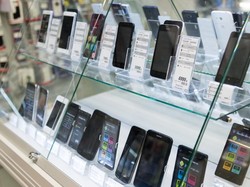 GfK: Pasar Ponsel Indonesia Minus 4% Gegara Pandemi