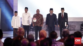 Empat 'Senjata' Sandi dan Wibawa Ma'ruf jadi 'Tolak Bala'