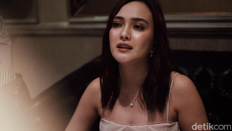 Shandy Aulia baru saja mengalami body shaming, Bun. Gerah terhadap ulah pelaku, Shandy berniat melaporkan akun tersebut ke polisi.