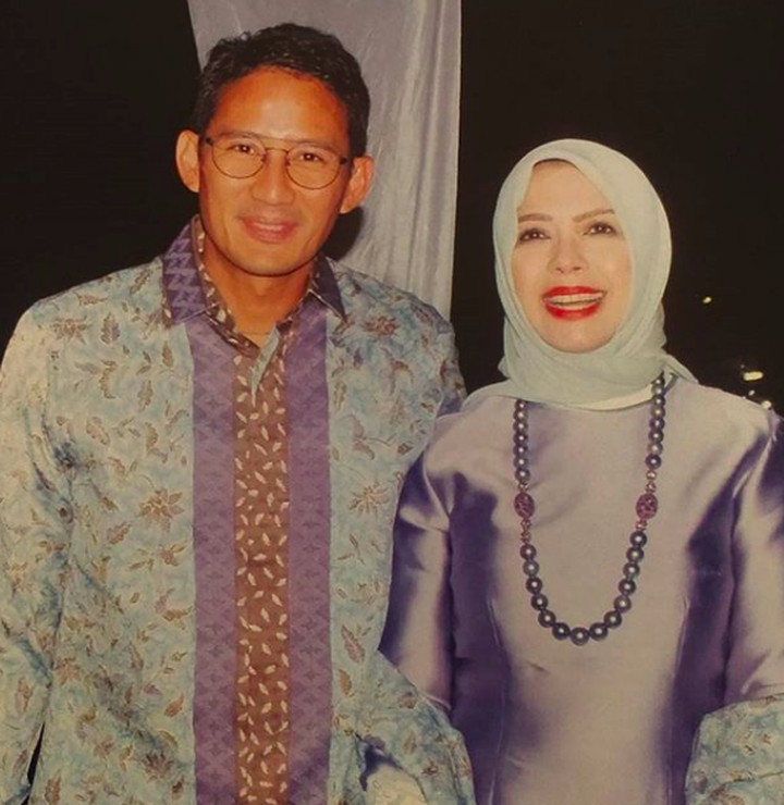 Romantis, Potret Nur Asia Saat Dampingi Sandiaga Uno