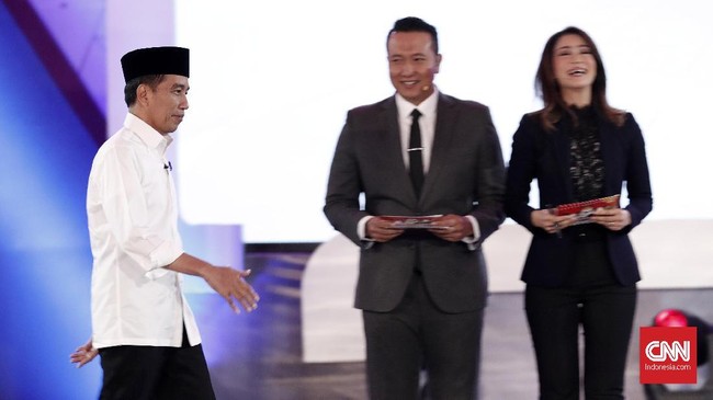 Hasto meyakini dengan tidak dibocorkannya kisi-kisi pertanyaan, akan membuat paslonnya Jokowi-Ma'ruf dapat mengelaborasi jawaban lebih optimal.