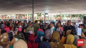 Jokowi Klaim Nasabah Mekaar Lebih Banyak dari Bank di Bangladesh