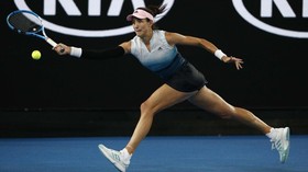FOTO: Garbine Muguruza Kerepotan di Australia Terbuka 2019