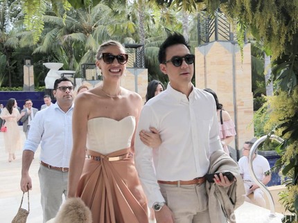 7 Foto Cantiknya Istri Bule Daniel Mananta yang Selama Ini 'Disembunyikan'