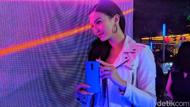 Perusahaan asal Negeri Tirai Bambu tersebut mengatakan bakal mengurangi peran brand ambassadornya saat ini.
