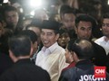 Momen Jokowi Jadi Rebutan Selfie Emak-emak di Rancaekek