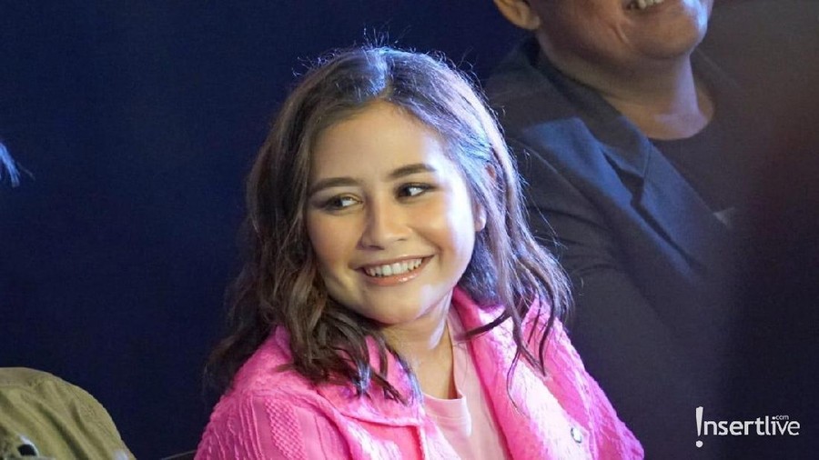 Prilly Latuconsina menyebut rumah mewah 4 lantai miliknya sebagai hadiah untuk kedua orang tuanya.