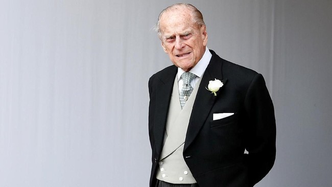 Pihak Istana Buckingham mengatakan keputusan tersebut adalah kemauan pangeran yang telah berusia 97 tahun itu.