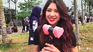 Antusias Blink Jelang Konser BLACKPINK di Jakarta Jelang konser, para Blink sudah mulai memenuhi Indonesia Convention Exhibition, Tangerang.