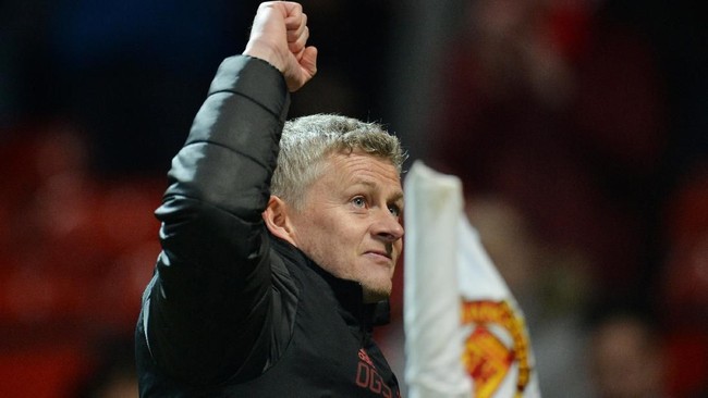 Sebanyak lima catatan impresif mengiringi kemenangan Manchester United atas Brighton & Hove Albion 2-1 di Liga Inggris 2018/2019 Sabtu (19/1).