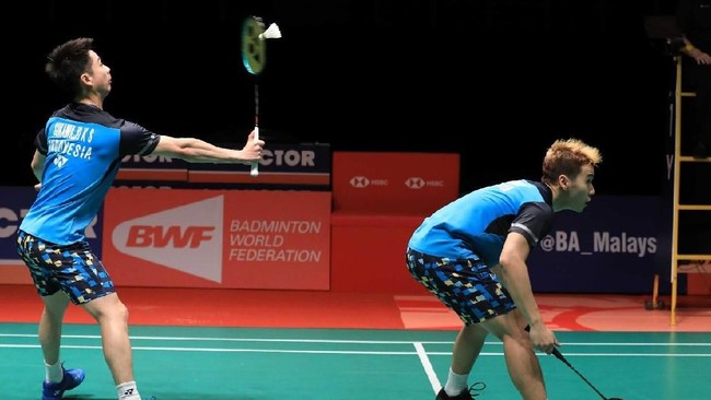 Marcus Fernaldi Gideon/Kevin Sanjaya Sukamuljo kalah 21-13, 10-21, dan 19-21 dari Takeshi Kamura/Keigo Sonoda pada semifinal Singapura Terbuka 2019.