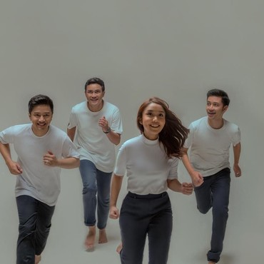 Lirik Lagu Jatuh, Bangkit Kembali - HIVI!