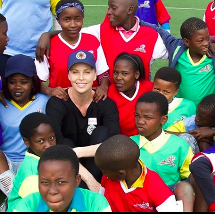 <p>Yayasan ini berfokus untuk menjaga anak-anak Afrika jauh dan aman dari penyakit HIV (human immunodeficiency virus). (Foto: Instagram/ctaop)</p>