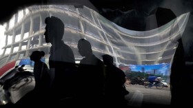 Pegawai Bank Cs di China Dilarang Foya-foya Buntut Korupsi US$57 T