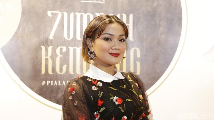 Nirina Zubir saat ditemui di kawasan Menteng.
