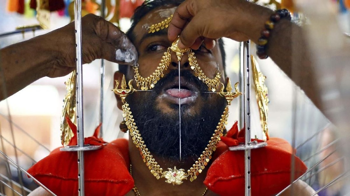 FOTO: Tebus Dosa di Thaipusam