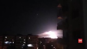 VIDEO: Israel Gempur Target Iran di Suriah dengan Rudal