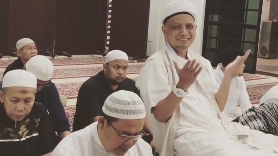 Makna Indah di Balik Nama Anak Kedelapan Ustaz Arifin Ilham