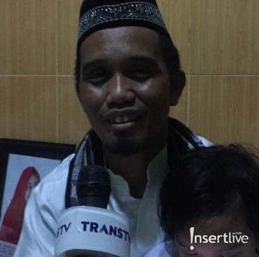 Sosok Istri di Mata Ustaz Maulana