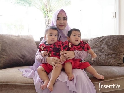 Dilema April Jasmine Mencari Solusi MPASI Si Kembar