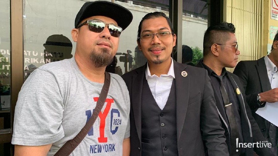 Belum tentu bebas pada April mendatang, Kuasa hukum Saipul Jamil minta doa.