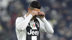 Foto di Pesawat, Ronaldo Dianggap Tak Sensitif Duka Sala