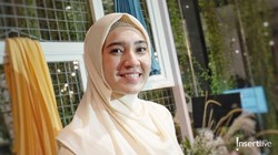 Hari Hijab Sedunia, Dhini Aminarti Ungkap Kiat Rawat Keindahan Rambut