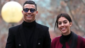 Ronaldo Pamer <i>Skill</i> Sepak Bola Sang Anak Usia Setahun