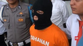 VIDEO: Cabuli Puluhan Bocah, Guru Les di Bandung Dibekuk