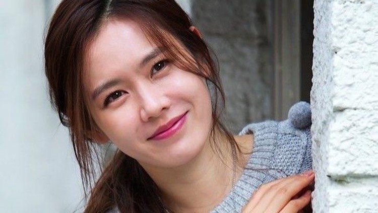 Rupanya dua olahraga ini yang dilakukan Son Ye Jin untuk membentuk perut rata.