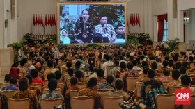 Jokowi Perintahkan Mendag Bangun Pasar Rakyat Online