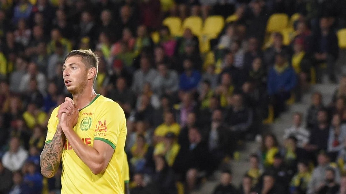 FOTO: Doa untuk Emiliano Sala