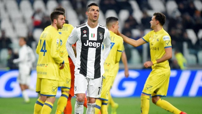 Sederet fakta unik mewarnai kemenangan Juventus atas Chievo 3-0 pada laga pekan ke-20 Liga Italia Serie A di Stadion Allianz, Senin (21/1) malam waktu setempat.