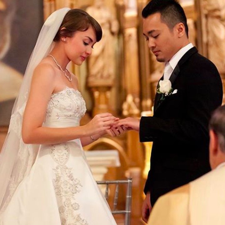 <p>Rianti Cartwright menikah dengan penyanyi Cassanova Alfonso di New York pada September 2010. Setelah 8 tahun menikah, keduanya tetap terlihat harmonis ya, Bun. (Foto: Instagram @riantic)</p>