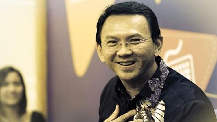 Sosok yang dianggap kontroversial ini selalu menjadi perbincangan hangat di media massa. Tapi, Bunda penasaran nggak sih bagaimana masa kecil Ahok?