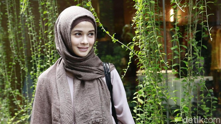 Beranjak remaja, anak sulung Jihan Fahira, Lana dapat pesan menyentuh dari sang ibu.
