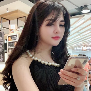 Tersangkut Kasus Prostitusi Online, Aldira Chena Akui Trauma