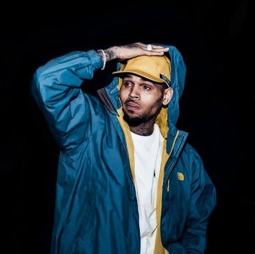 Lirik Lagu Angel Numbers / Ten Toes - Chris Brown