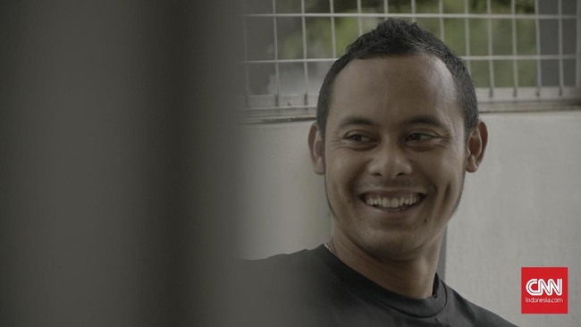 Sebanyak 12 mantan pemain Timnas Indonesia bersaing memperebutkan suara pemilih di Pemilu 2024. Atep untuk sementara memimpin.