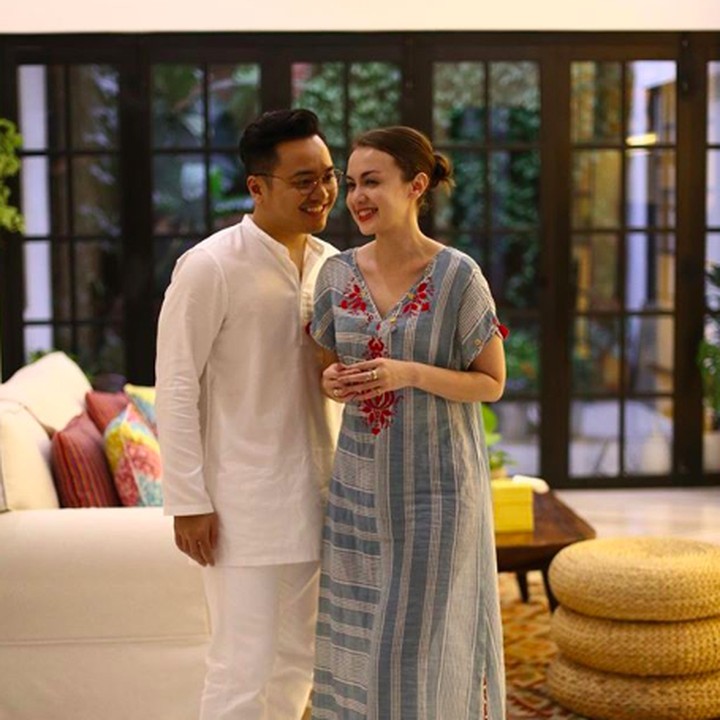 <p>Saat Rianti dan Alfonso turut merayakan Idul Fitri! (Foto: Instagram/ @rianti)  </p>